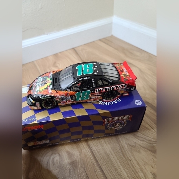 Vintage Nascar collection car NIB - Picture 14 of 16